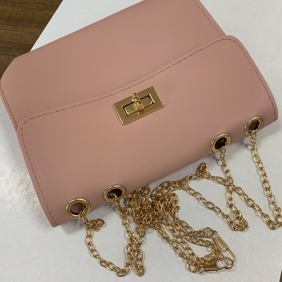 Pink leather crossbody - Picture 4 of 6